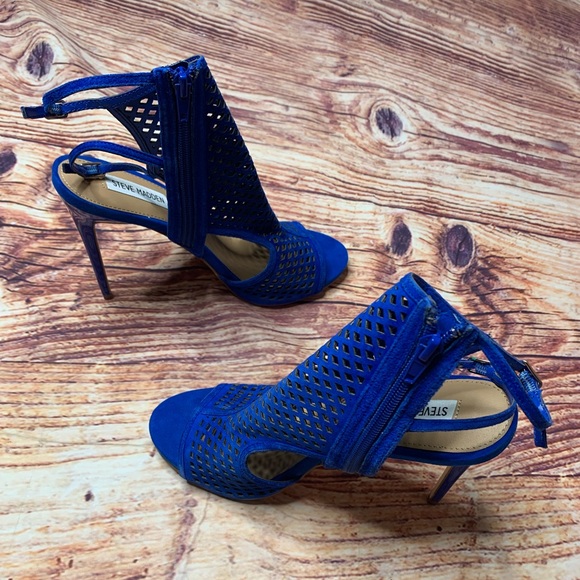 Steve Madden Mely Cobalt Blue Heel Size 10M Laser Cut 4 3/4” Heel NWOT - Picture 7 of 10